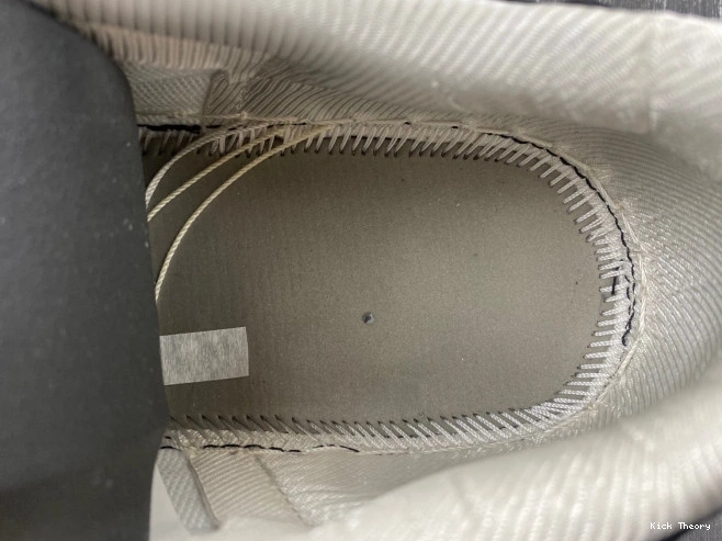 Kicked Out Shoe Store OG Room Trophy Air FN0432-100 Away Jordan 1 x Low 0713